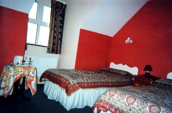 Cois na Sionna B&B, 
Ferry Junction,
Killimer, 
Kilrush, 
Co. Clare,
Ireland
 