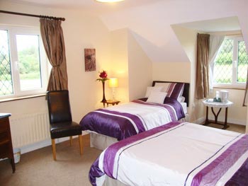 Hawthorn Lodge B&B, 
Mountshannon,  
Co. Clare,
Ireland
