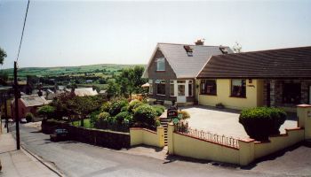 Panorama Base e prima colazione,
Chapel Hill, 
Timoleague, 
West Cork,
Irlanda