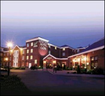 Bewleys Hotel Newlands Cross, 
Naas Road (N7),
Newlands Cross,
Dublin 22,
Irland