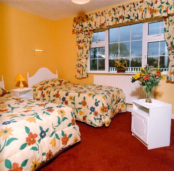 Wayside B&B,
Gap of Dunloe,
Killarney, 
Co. Kerry,
Irlande