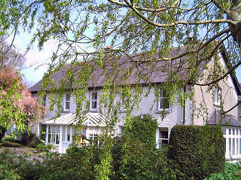 Kilkea Lodge Farm Bed & Breakfast, 
Castledermot, 
Co. Kildare,
Irlanda 