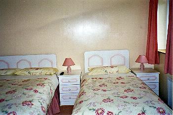Cillcoman Lodge B&B,
Rosbeg,
Westport, 
Co. Mayo, 
Irlande