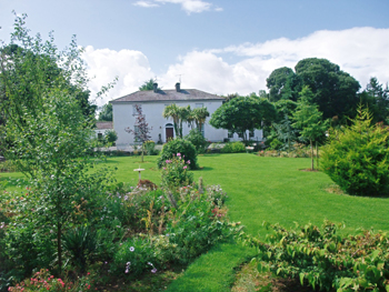 Ballyboy House B&B, 
Ballyboy, 
Clogheen Rd, 
Cahir, 
Co. Tipperary,
Ireland.
 