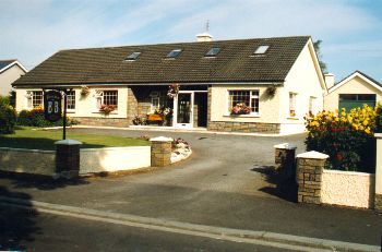 Benuala B&B, Marlfield Road, 
Clonmel, 
Co. Tipperary,
Ireland
 