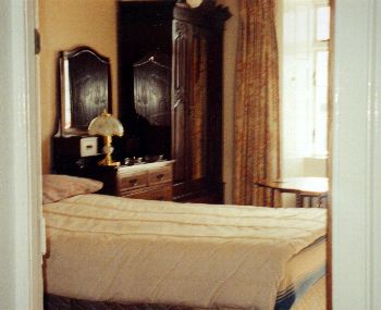 Fatima House Bed & Breakfast, 
John Street, 
Carrick on Suir, 
Co. Tipperary,
Ireland
 